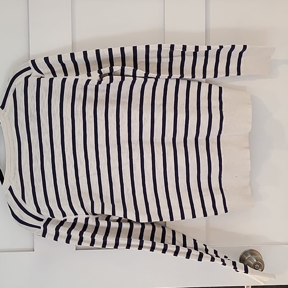 American Eagle pullover - Picture 4 of 7